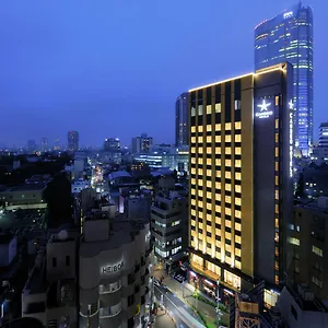 Candeo Roppongi Tokio